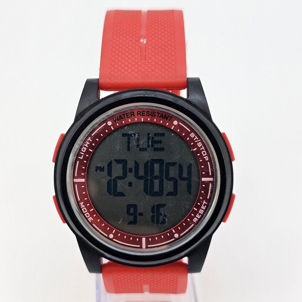 Beeasy Men's Ultra Slim Digital Watch 44MM Red‎ Plastic Bands New Battery